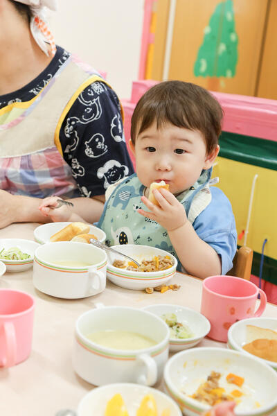 中村橋保育園'24年8月給食の様子 (1).jpg