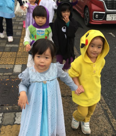 うらやすハロウィン２歳2024-10-30 .png