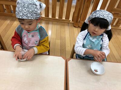 中村橋保育園'24年12月こころ　食育おにぎり (4).jpg