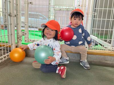 中村橋保育園'25年5月めばえ戸外活動 (4).jpg