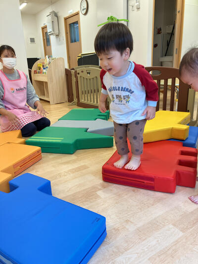 うらやす１歳室内.jpg