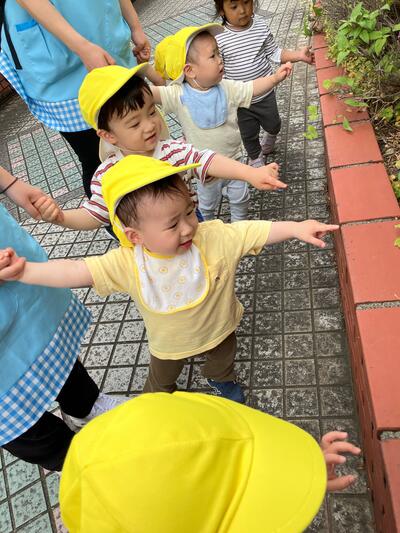 20250617ソラストなかのさかうえめばえ散歩③.jpg