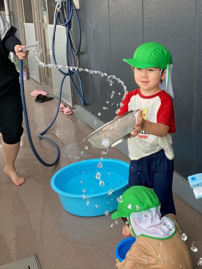 20250703_幼児水遊び（おおいまち）2.jpg