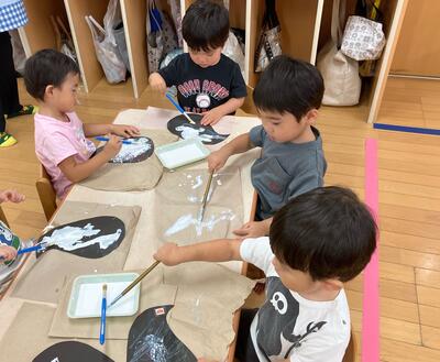 中村橋保育園'25年9月こころ おばけの制作 (2).jpg