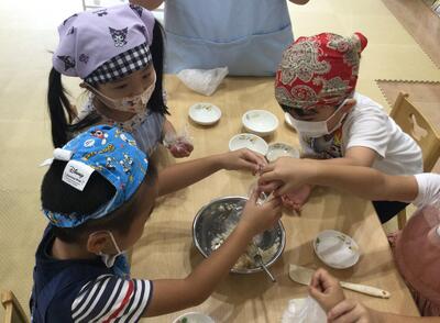 2025 9 18ソラスト高津保育園パン作り⑥.JPG