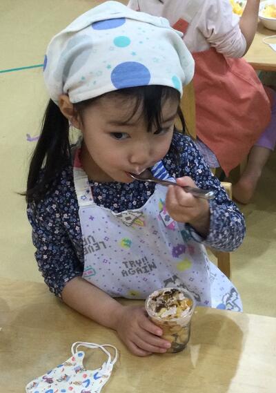 2025 12ソラスト高津保育園ケーキ⑧.JPG