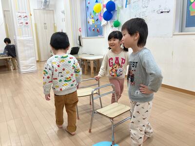 中村橋保育園'26年1月こだま　椅子取りゲーム (5).jpg