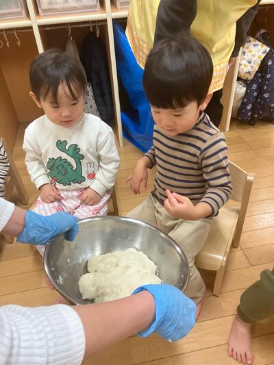 中村橋保育園'26年1月餅つき (4).jpg
