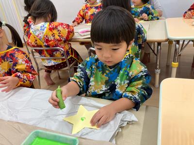 中村橋保育園'26年10月こころオクラの成長2.jpg